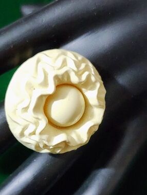 Vintage 80s Ivory Lucite Ruffled Dome Statement Ring Adjustable Bold Sculptural